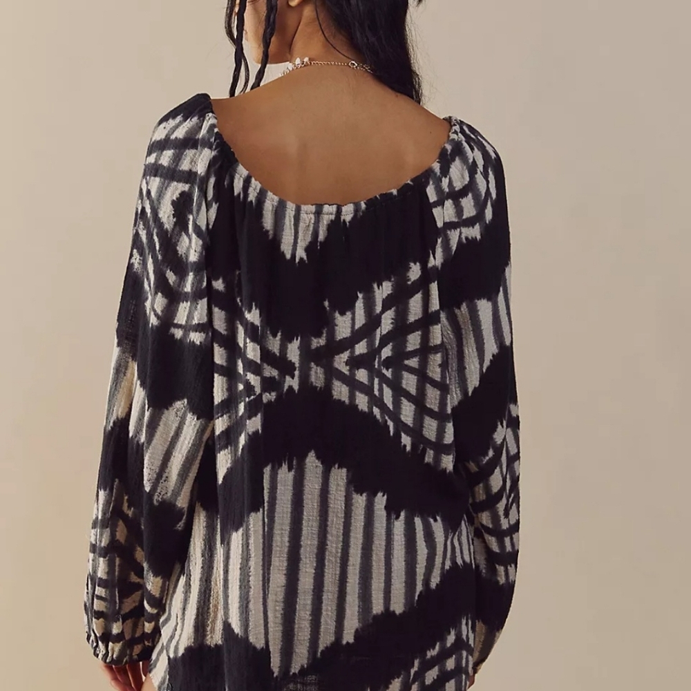 NWT. Free People (One Teaspoon) Santorini Top. Size S - Picture 3 of 7